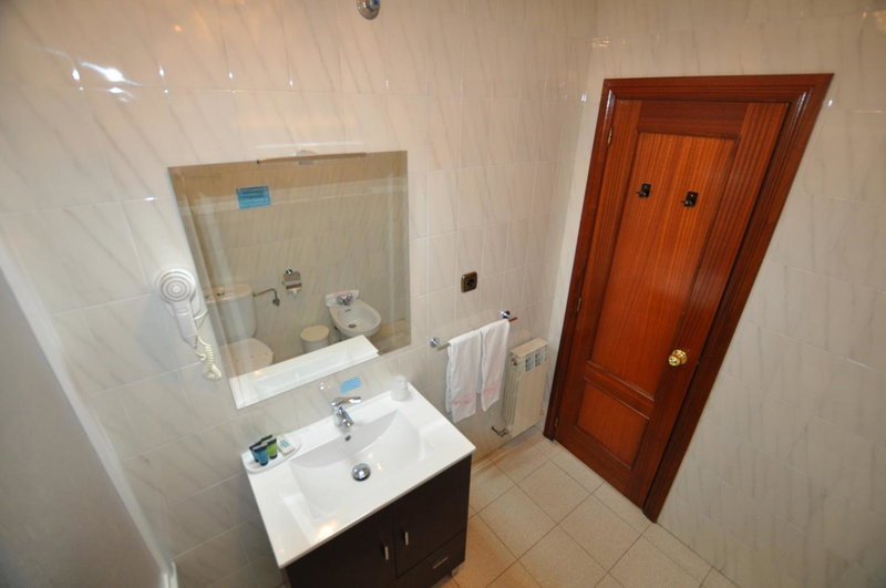 H Pelayo Isla Auto Check-In Rooms, Isla, Spain