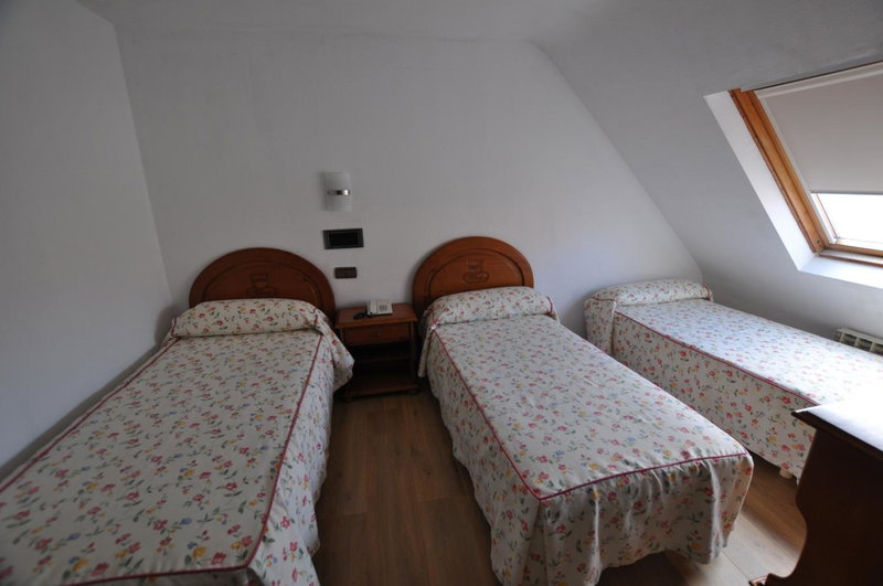 H Pelayo Isla Auto Check-In Rooms, Isla, Spain