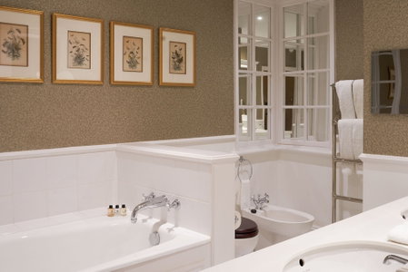 Chewton Glen Hotel & Spa - an Iconic Luxury Hotel, New Milton, United Kingdom