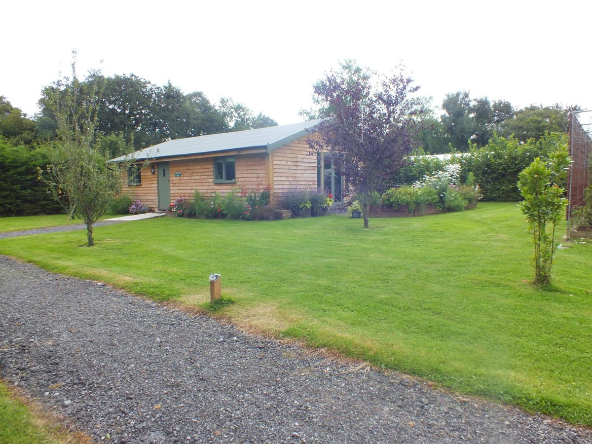 The Potting Shed And The Garden Shed Self Catering, United Kingdom