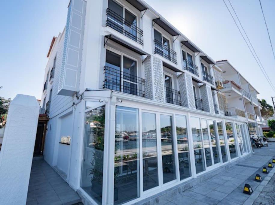 Hotel · Bd Suites, Foca