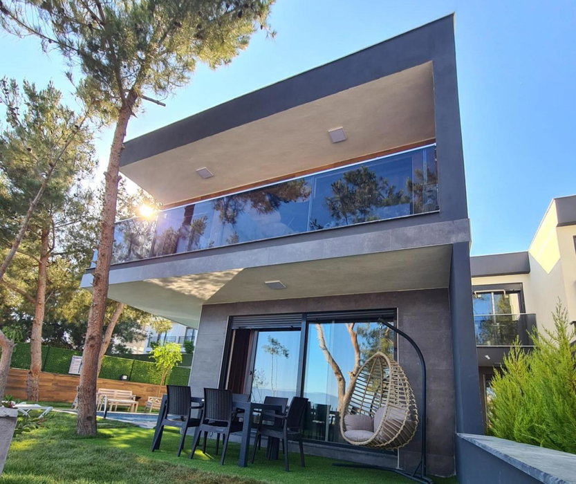 Özel havuz ve deniz manzaralı yeni villa, Kusadası, Turkey