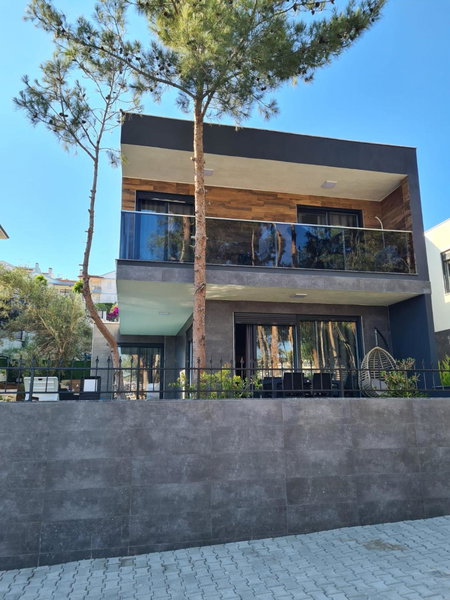 Özel havuz ve deniz manzaralı yeni villa, Kusadası, Turkey