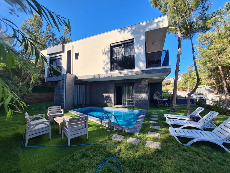 Özel havuz ve deniz manzaralı yeni villa, Kusadası, Turkey