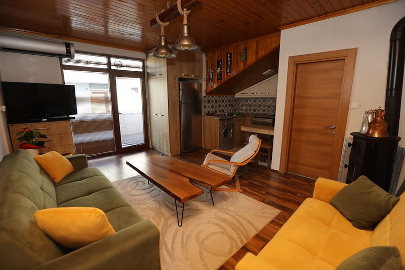 Maşukiye Otel, Kartepe, Turkey
