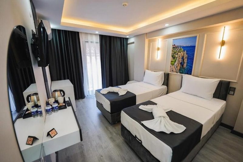 Grand Özer Hotel, Istanbul, Turkey