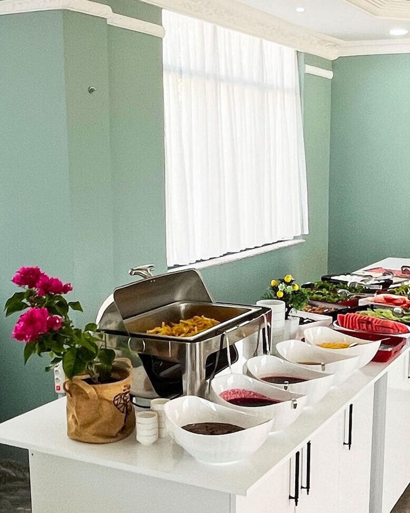 Hotel · Deni̇z Yildizi Otel, Ayvalik