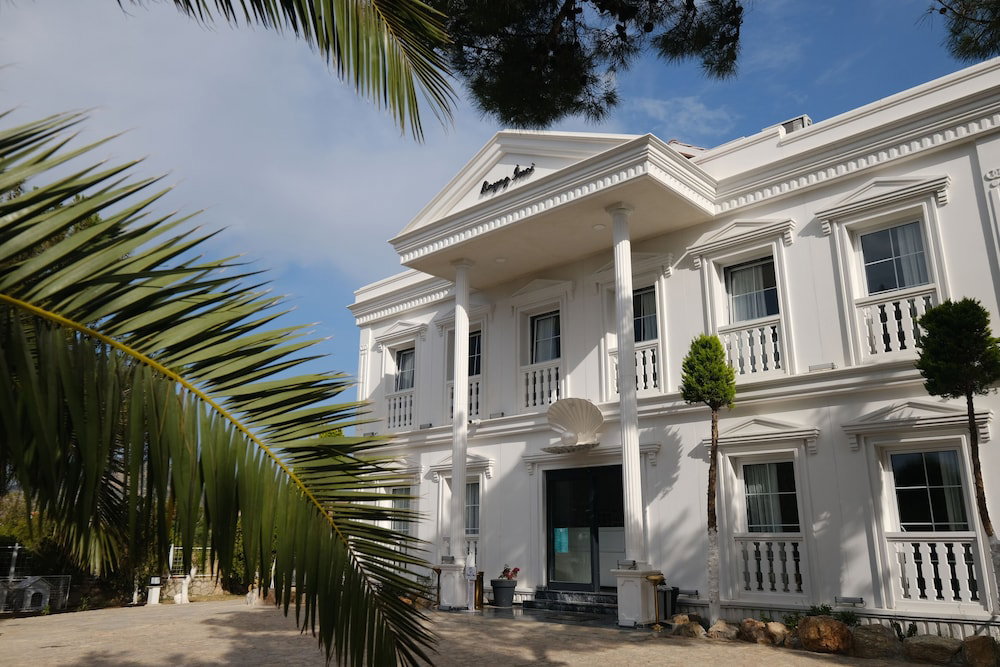 Beyaz Inci Hotel, Turkey