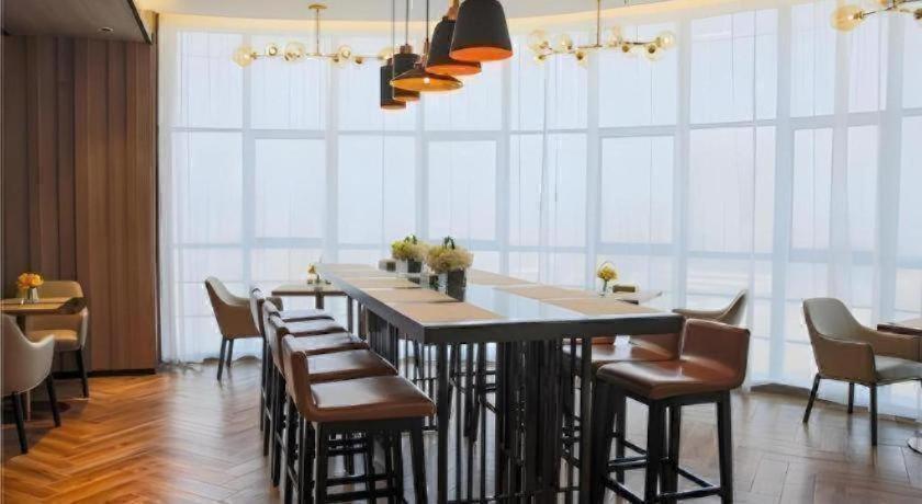 Echarm Hotel Yulin Rong County Rongzhou Commercial Plaza, China