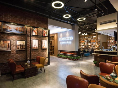 James Joyce Coffetel Zhengzhou CBD Exhibition Center Provincial People's Hospital, Zhengzhou, China