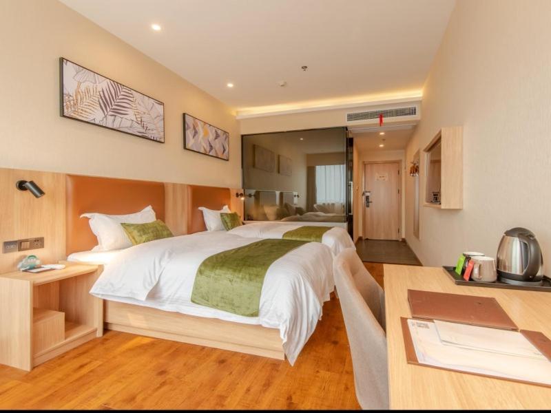 GreenTree Inn Hefei Changjiang West Road Zhenxing Road Subway Station Jiaqiao Yueshan International Business Hotel, Hefei, China