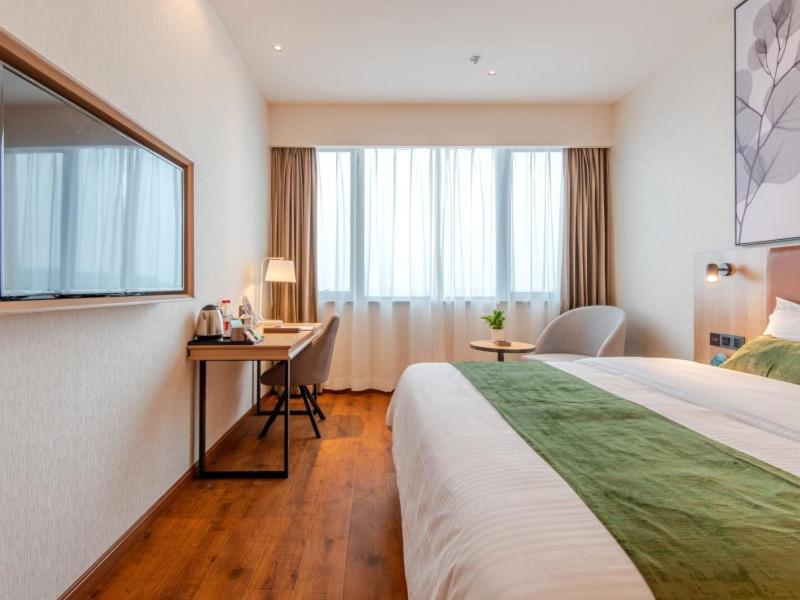 GreenTree Inn Hefei Changjiang West Road Zhenxing Road Subway Station Jiaqiao Yueshan International Business Hotel, Hefei, China