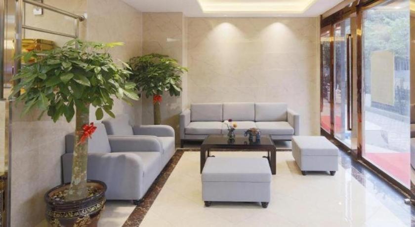 GreenTree Inn Shanghai Railway Station Macao Road, China