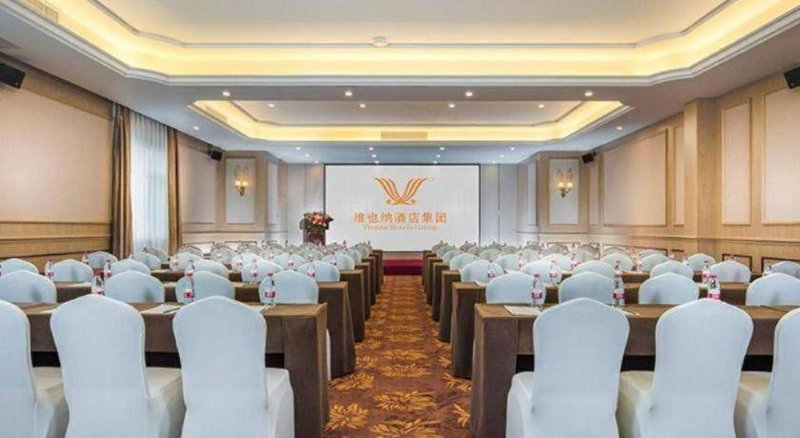 Vienna Hotel Nanning Xiangsi Lake University Town, Nanning, China
