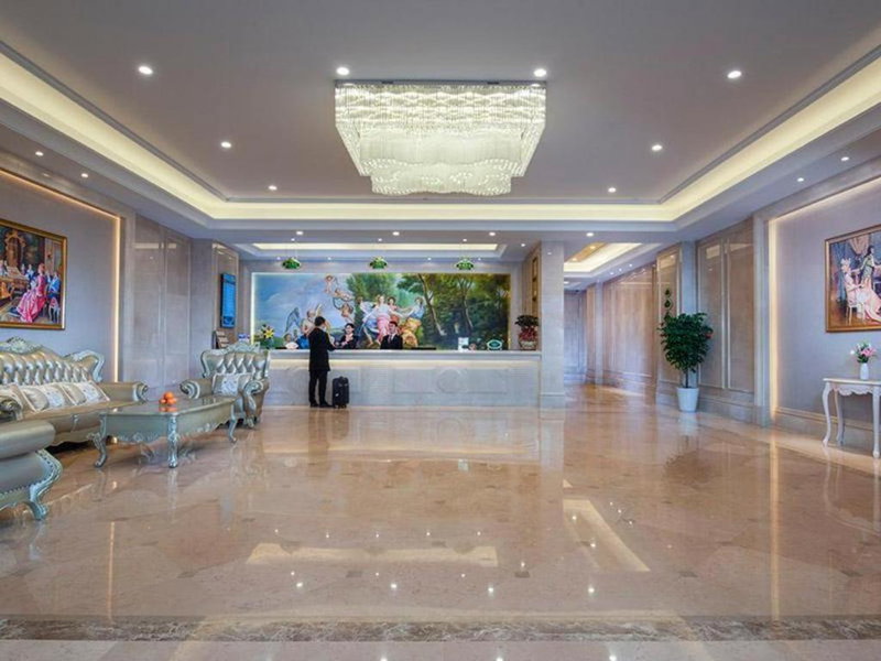 Vienna Hotel Nanning Xiangsi Lake University Town, Nanning, China