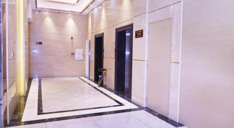 Lavande Hotel Maoming Dianbai Wanda Plaza, Maoming, China