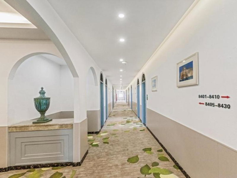 GreenTree Alliance Hotel Shanghai Baoshan District Meilan Lake Yueluo Road, Luodian, China