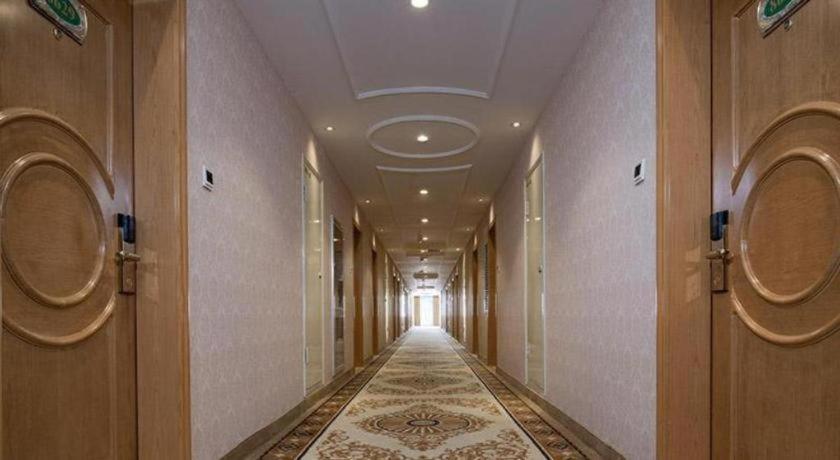 Vienna Hotel Inner Mongolia Hohhot Railway Station Gongzhufu Metro Station, China