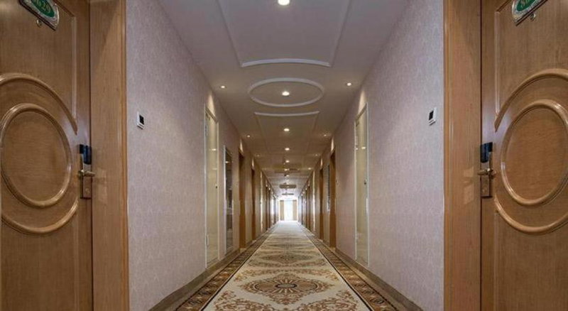 Vienna Hotel Inner Mongolia Hohhot Railway Station Gongzhufu Metro Station, Hohhot, China