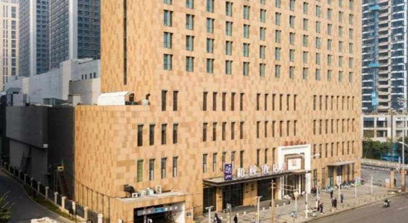 Yitel Shenyang Hunnan Olympic Sports Center Wanda Plaza, Shenyang, China