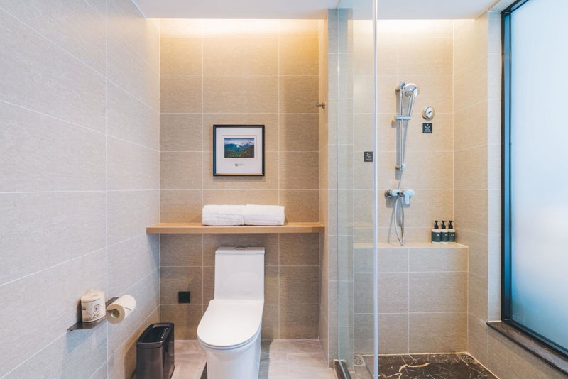 Atour Hotel Taizhou Linhai Branch, Linhai, China