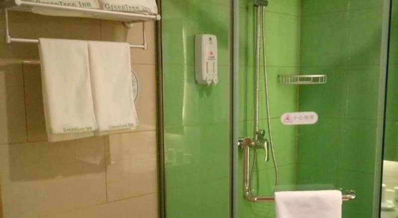 GreenTree Inn Qingdao Jiaozhou Jiaoping Road Express Hotel, Jiaozhou, China