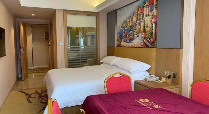 Vienna Hotel Guangzhou Baiyun Airport Huadu Avenue, Huadu, China