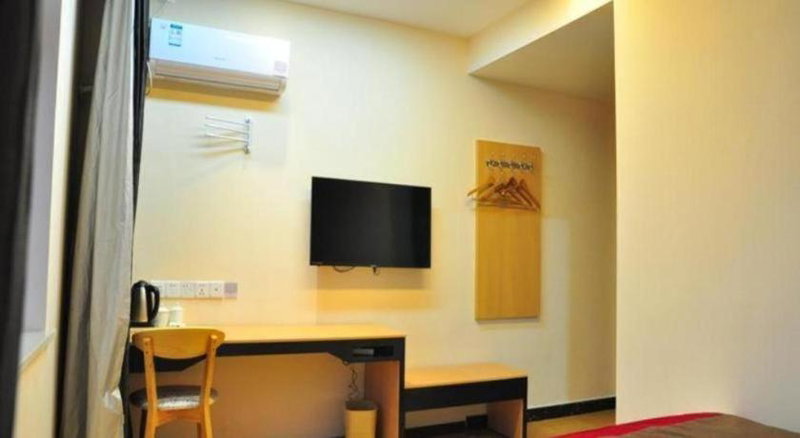 Thank Hotel Jiangxi Jiujiang Lianxi District Railway Station Square, Jiujiang, China