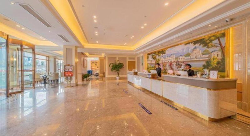 Vienna Hotel Chongqing West Station Square, Chongqing, China