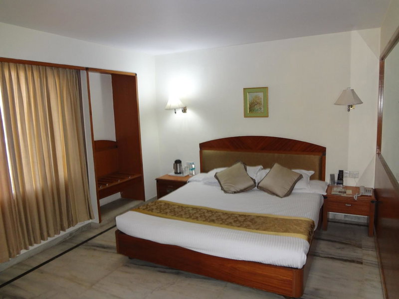 Daspalla Executive Court, Visakhapatnam, India
