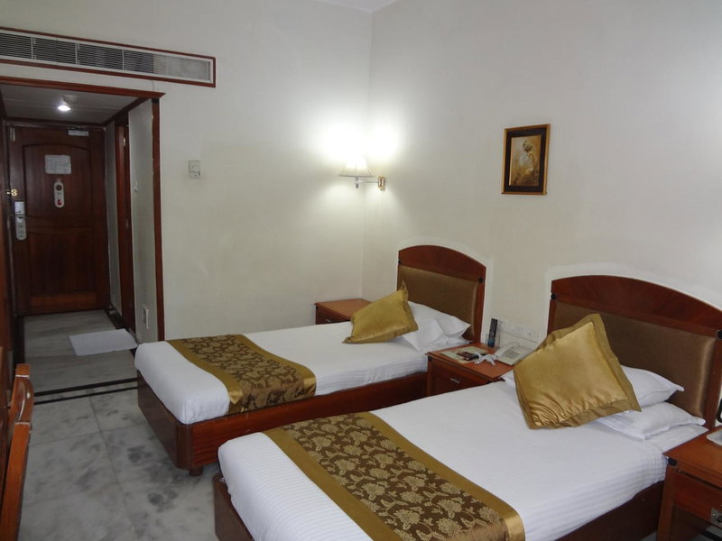 Daspalla Executive Court, Visakhapatnam, India