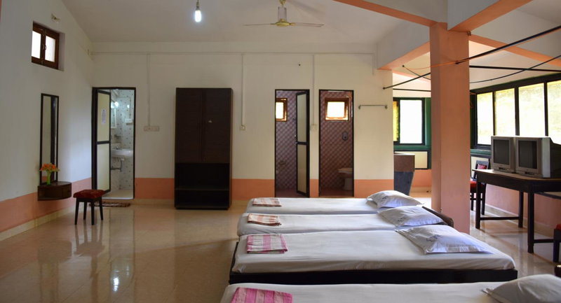 Hotel Kismat Mahal, Calangute, India