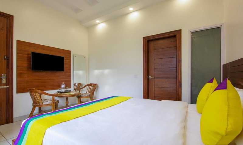 Itsy Hotels GM Residency, Chandīgarh, India