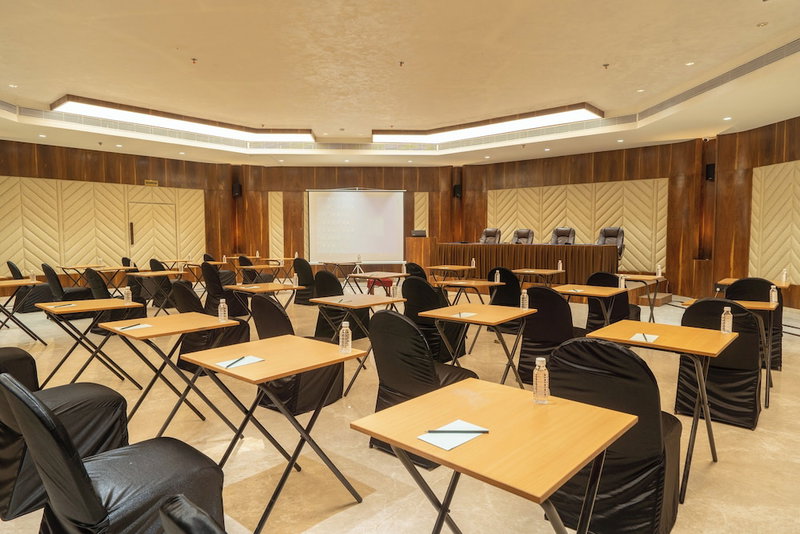 Hotel Mayura, Raipur, India