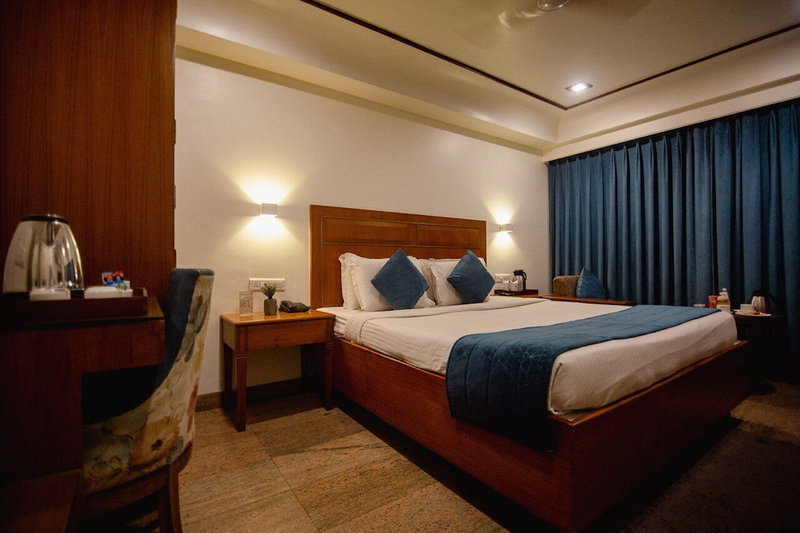 Hotel Punjab Palace, Raipur, India