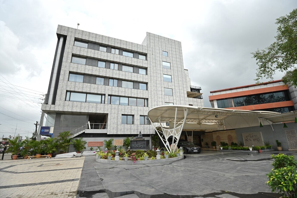 Hotel · Indore International Convention Center, Sanwer