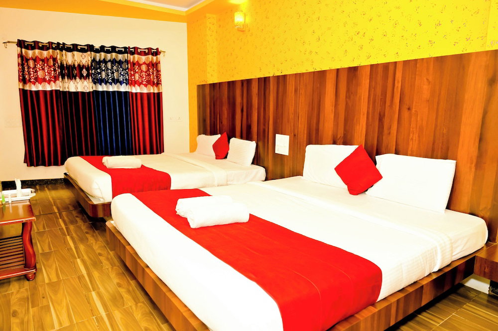 Hotel · MK Arcade, Chikkamagaluru