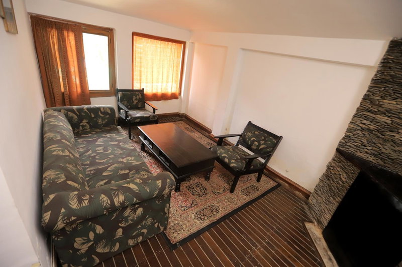 Cedar Lodge By Aahma, Rāmgarh, India