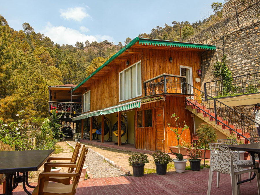 Thehimalayanliving Whistling Pines, Mukteswar, India