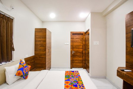 FabHotel Dak Plaza, Kolkata, India