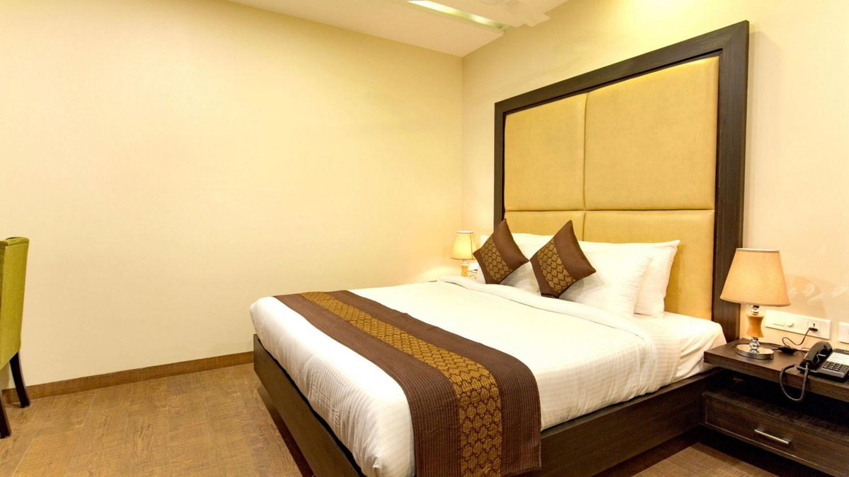 Hotel · The Livin-Bani Park, Jaipur
