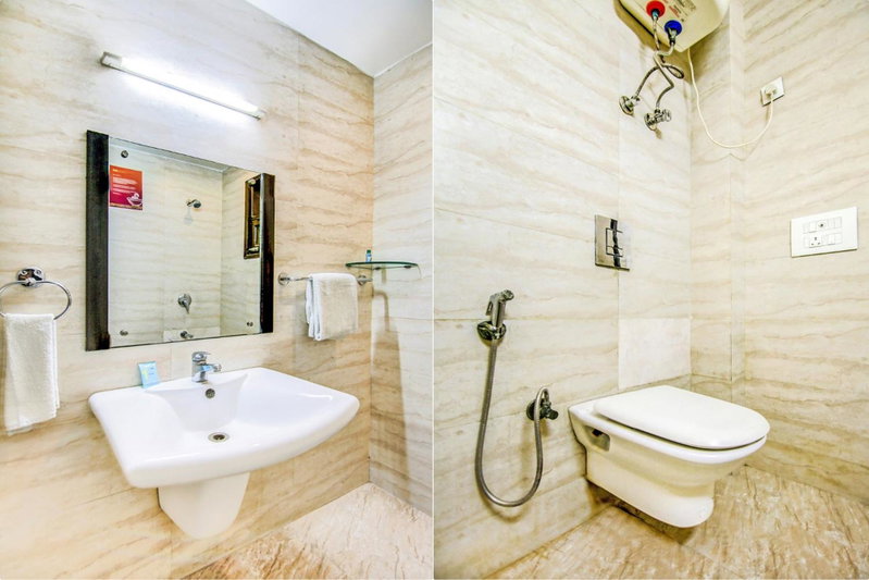 Via Hemkunt Residency - Nr Yatharth Super Speciality Hospital - Noida 110, Noida, India
