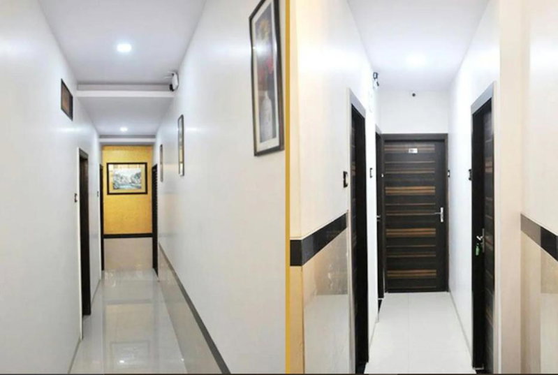 Hotel Akasa Inn Near T2 International Airport Mumbai, Mumbai, India