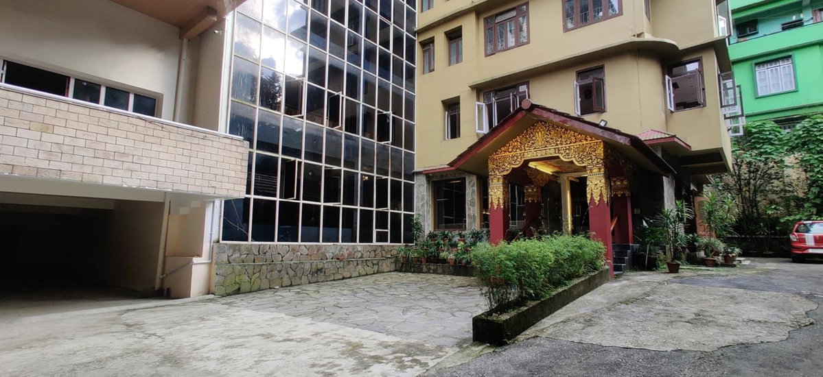 Hotel Rendezvous, India