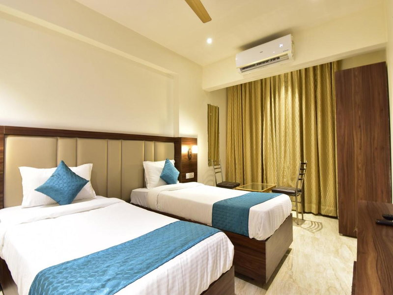 Hotel Candor Amigo Airoli Mind Space, Navi Mumbai, India