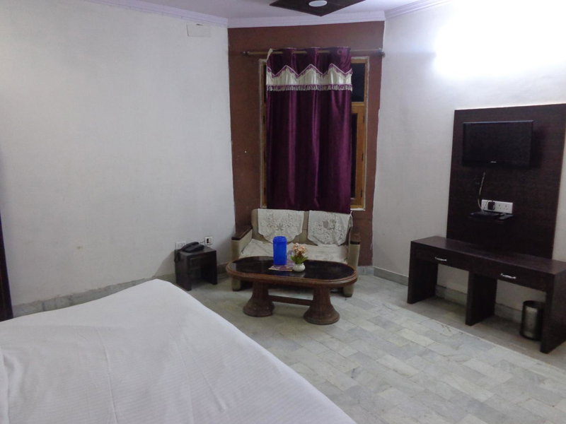 Hotel Maharana Palace, Mathura, India