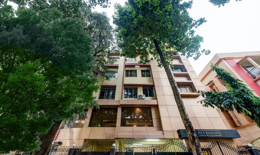 Itsy Hotels Neeranand Plaza, Bhawanipur, Kolkata, India