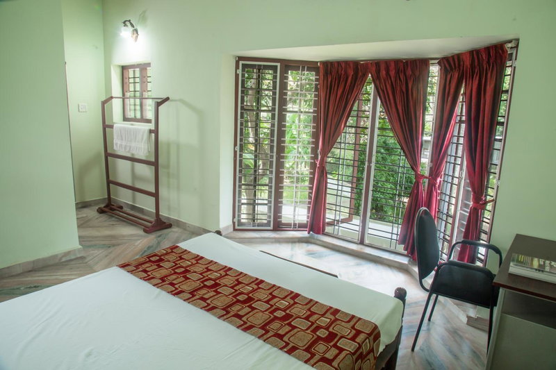 Lake County Heritage Home, Cochin, India