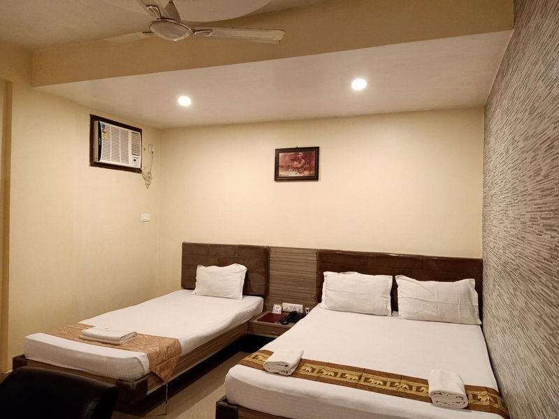 Hotel JP - 100 meters from the beach, Digha, India
