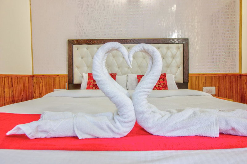 HOTEL ROyAL THE MALL MANALI, Manāli, India